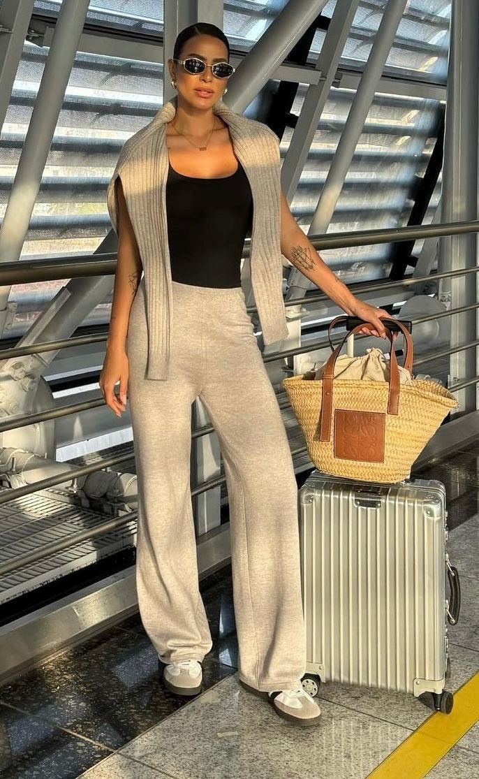 How to Look Put-Together at the Airport in Under 10 Minutes