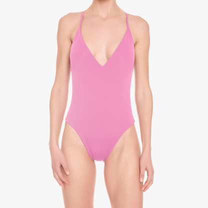 FIA | ONE PIECE