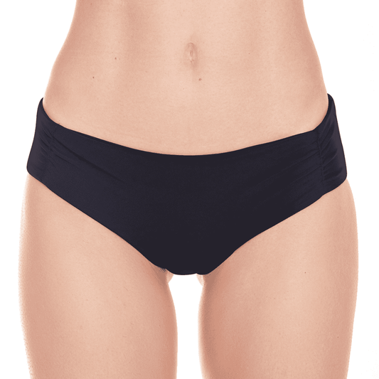 Ruched effect enhances Mermaid Vara bikini bottom, perfect for a fashionable look